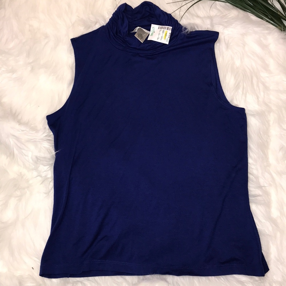 Jillian Nicole sleeveless top NWT